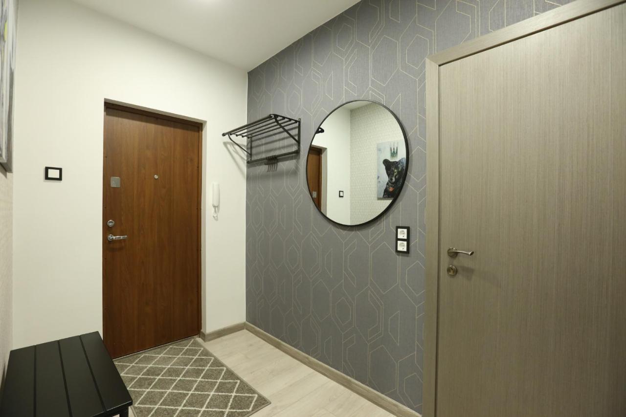 Comfy 2 Room Apartment - Free Parking - 350Mbps Wifi - Netflix Kowno Zewnętrze zdjęcie