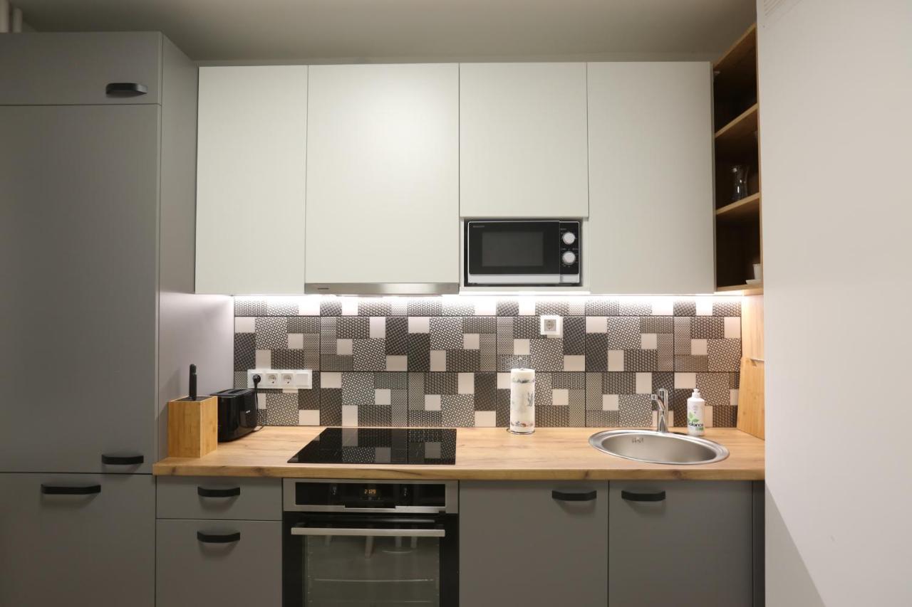 Comfy 2 Room Apartment - Free Parking - 350Mbps Wifi - Netflix Kowno Zewnętrze zdjęcie
